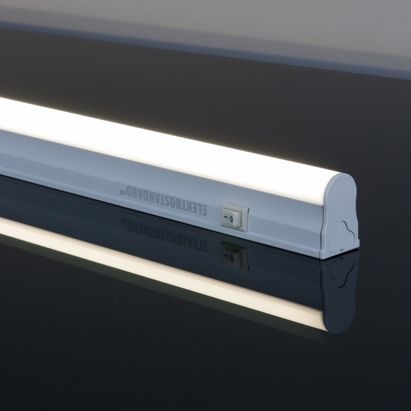 Настенно-потолочный светодиодный светильник с выключателем Led Stick T5 120см 104led 22w 4200K (Elektrostandard), Белый, LST01 22W 50K
Настенно-потолочный светодиодный светильник с выключателем Led Stick T5 120см 104led 22w 4200K (Elektrostandard), Белый, LST01 22W 50K