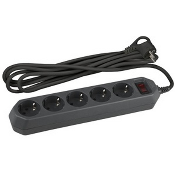 Удлинитель 5-и местный с заземлением 5 метров ЭРА USF-5es-5m-B, Черный, USF-5es-5m-B
Удлинитель 5-и местный с заземлением 5 метров ЭРА USF-5es-5m-B, Черный, USF-5es-5m-B