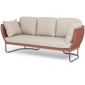 Изображение товара "Фиджи" диван 3-местный плетеный из роупа, каркас алюминий коричневый (RAL8016) муар, роуп красный (8372) круглый tex, ткань Mossle бежевая 4SIS FID-S-3-002 RAL8016 Mua T-red8372(beige160)