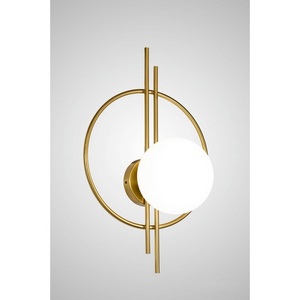 Изображение товара Бра AM Group AM440 POLISHED GOLD в форме шара