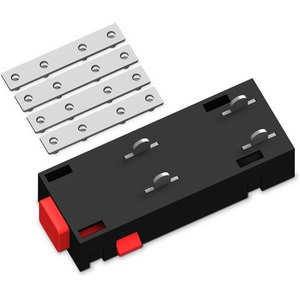 Изображение товара Коннектор прямой для магнитного шинопровода в натяжной потолок Ambrella TRACK SYSTEM GL1108