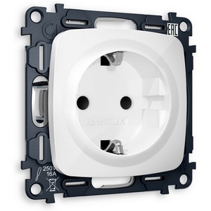 Изображение товара Розетка с заземлением и шторками (белый глянец) Ambrella Volt QUANT MO107010