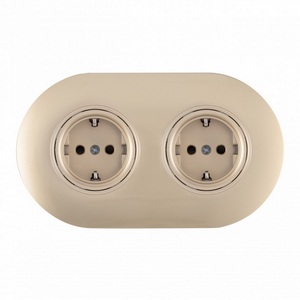 Изображение товара Розетка встраиваемая двойная с заземлением и шторками в комплекте с рамкой (шампань) Arte Milano SET08-2 SET08-2-40-1x2 shampan