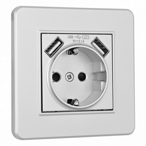 Изображение товара Комплект розетки встраиваемый с заземлением, шторками, USBх2 и рамкой (серебро) Arte Milano SET16-1 SET16-1-47-1 silver