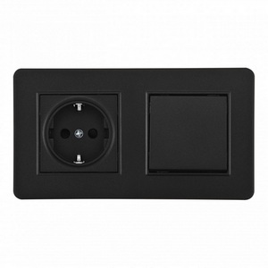 Изображение товара Розетка встраиваемая с заземлением и шторками с одноклавишным выключателем в комплекте с рамкой на два поста (черный) Arte Milano SET16-2 SET16-2-40-1-30-1 black