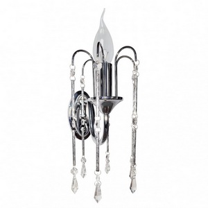 Изображение товара Бра Chiaro Диана 340021901 в виде свечи с подвесками