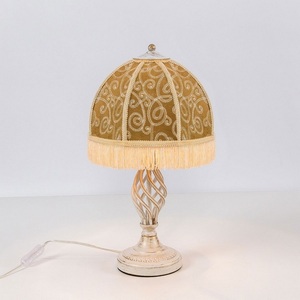Изображение товара Настольная лампа бахрома с выключателем Citilux Базель CL407805