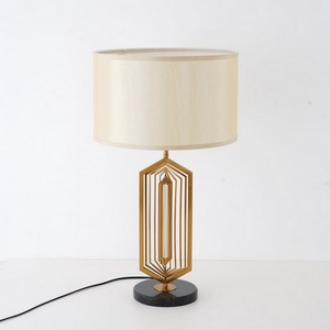 Изображение товара Настольная лампа Cloyd Geometra 30072