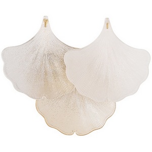 Изображение товара Настенный светильник в виде ракушки Crystal Lux BONITA AP2