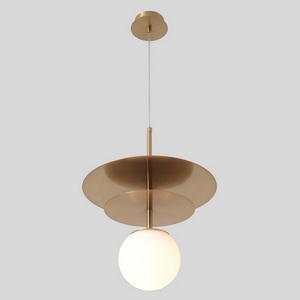 Изображение товара Подвесной светильник Crystal Lux UVA SP1.2 BRASS в форме шара