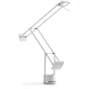 Изображение товара Офисная настольная лампа с выключателем Artemide Tizio A009030
