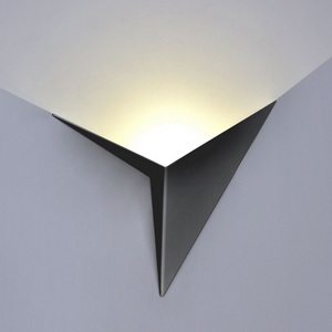 Изображение товара Настенный светильник светодиодный MRL 3W IP20 Elektrostandard PARETE LED 1008 черный