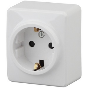 Изображение товара Розетка накладная с заземлением и шторками (белый) ЭРА 11-2204-01