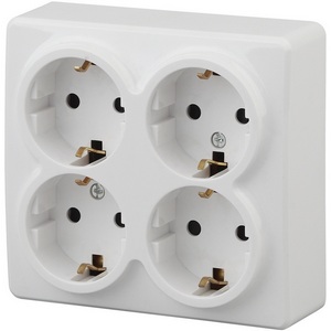 Изображение товара Розетка накладная четверная с заземлением и шторками (белый) ЭРА 11-2211-01