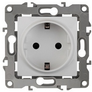 Изображение товара Розетка встраиваемая с заземлением и шторками (белый) ЭРА 12-2102-01