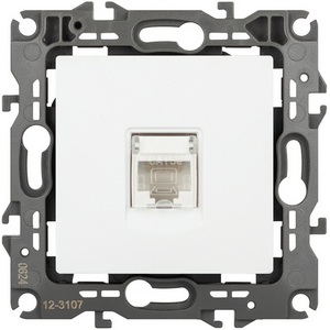 Изображение товара Розетка встраиваемая Ethernet RJ-45 (белый матовый) ЭРА 12-3107-01М