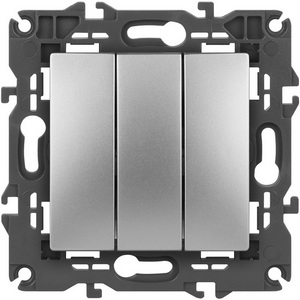 Изображение товара Выключатель встраиваемый трехклавишный (алюминий) ЭРА 14-1107-03