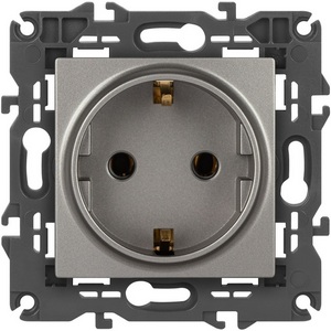 Изображение товара Розетка встраиваемая с заземлением (титан) ЭРА 14-2101-16