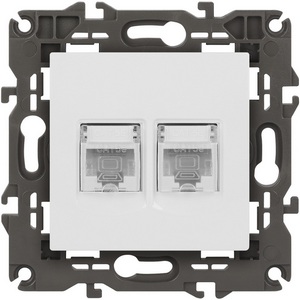 Изображение товара Розетка встраиваемая двойная Ethernet RJ-45 (белый) ЭРА 14-3108-01