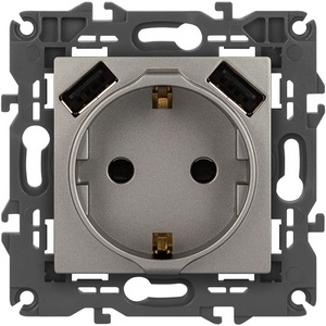 Изображение товара Розетка встраиваемая с заземлением и USBх2 (титан) ЭРА 14-4109-16