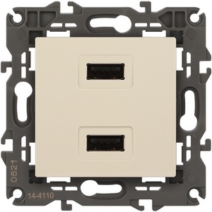 Изображение товара Розетка встраиваемая USBх2 (слоновая кость) ЭРА 14-4110-02
