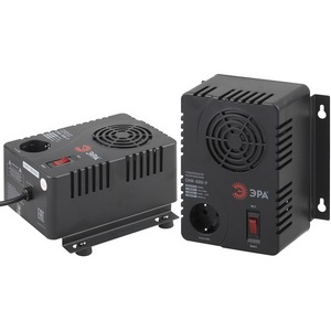 Изображение товара Стабилизатор напряжения компактный однофазный релейный ЭРА СНК-500-У