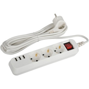 Изображение товара Удлинитель с заземлением 3-х местный + 3xUSB с выключателем 5м ЭРА U-3es-5m-USB