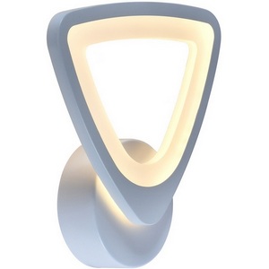 Изображение товара Бра светильник светодиодный Escada Umbrella 10218/1LED 17W 17Вт, металл/акрил, белый/матовый