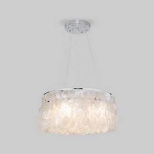 Изображение товара Подвесная люстра с перламутром Eurosvet Sandra 60005/4