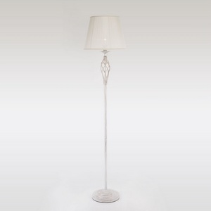 Изображение товара Торшер под старину 01003/1 белый с золотом Eurosvet 01002-01003