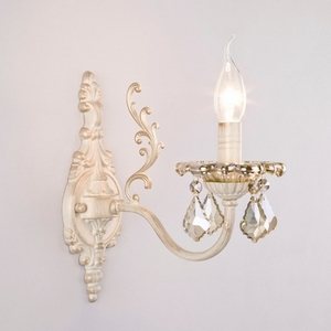 Изображение товара Бра 3281/1 белый с золотом/тонированный Eurosvet 3281 золотом подсвечник с подвесками