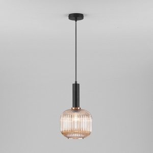 Изображение товара Подвесной светильник 50182/1 Eurosvet BRAVO янтарь в форме шара