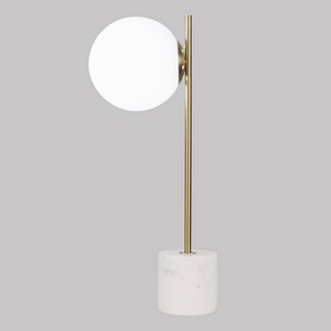 Изображение товара Настольная лампа с выключателем Eurosvet Marbella 01157/1 латунь в форме шара