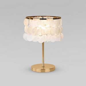 Изображение товара Настольная лампа с выключателем Eurosvet Sandra 208101 латунь/перламутр (a071168)