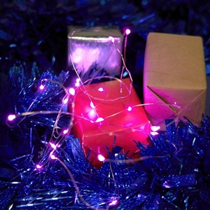 Изображение товара Светодиодная гирлянда Feron CL570 48602 линейная Роса, статичная 2м + 0.5м розовый с питанием от батареек, прозрачный шнур