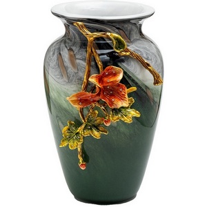 Изображение товара Ваза стеклянная зеленая с цветком 22х20х31 см Garda Decor 55RV6816S