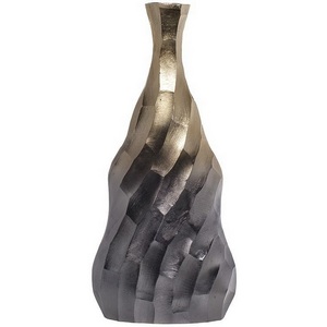Изображение товара Ваза металлическая черно-золотистая 19х10х40 см Garda Decor 71PN-1231