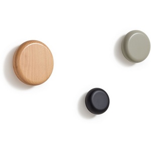 Изображение товара Nadue Набор из 3 настенных крючков из массива бука с натуральной, серой и черной отделкой La Forma (ex Julia Grup) арт.148228