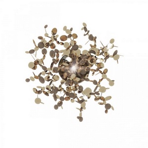 Изображение товара Настенный светильник 10101W Loft It Spark Gold лепестки