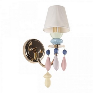 Изображение товара Бра с цветным плафоном 10203/1W Mult Loft It Grace с подвесками