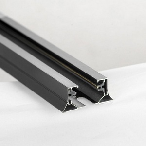 Изображение товара Однофазный шинопровод накладной 220V черный 2м Lussole 10341