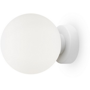 Изображение товара Настенно-потолочный светильник Maytoni Basic form MOD321WL-01W в форме шара
