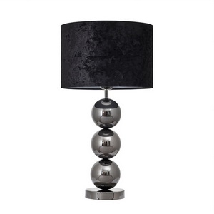 Изображение товара Интерьерная настольная лампа Modelux ML.701.01TL BK Изображение товара Интерьерная настольная лампа Modelux ML.701.01TL BK