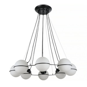 Изображение товара Подвесная люстра MyFar Julian MR2291-8P шарики