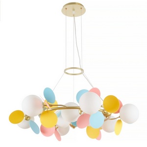Изображение товара Подвесная люстра MyFar Flavia MR2301-9P шарики