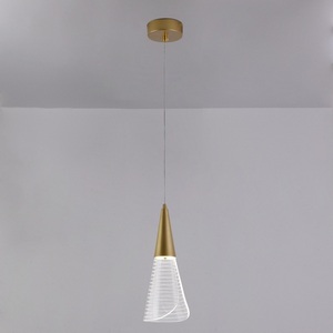 Изображение товара Подвесной светодиодный светильник Natali Kovaltseva Triangle LED LAMPS 81117/1C 7W, золотой, LED