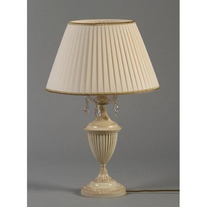 Изображение товара Настольная лампа с хрусталем Nervilamp 910 910/1L