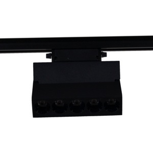 Изображение товара Трековый светильник светодиодный 220V однофазный Reluce 06187-9.3-001QY LED10W BK