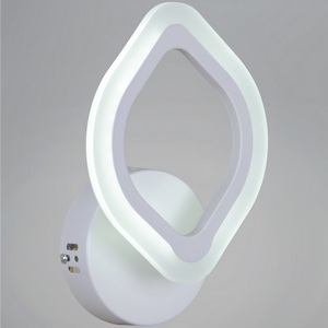 Изображение товара Бра светодиодное Reluce 02301-0.2-01 WH