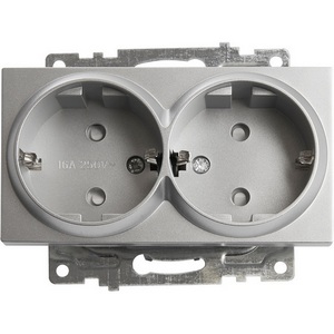 Изображение товара Розетка встраиваемая двойная с заземлением и шторками (серебро) Stekker Катрин 39584